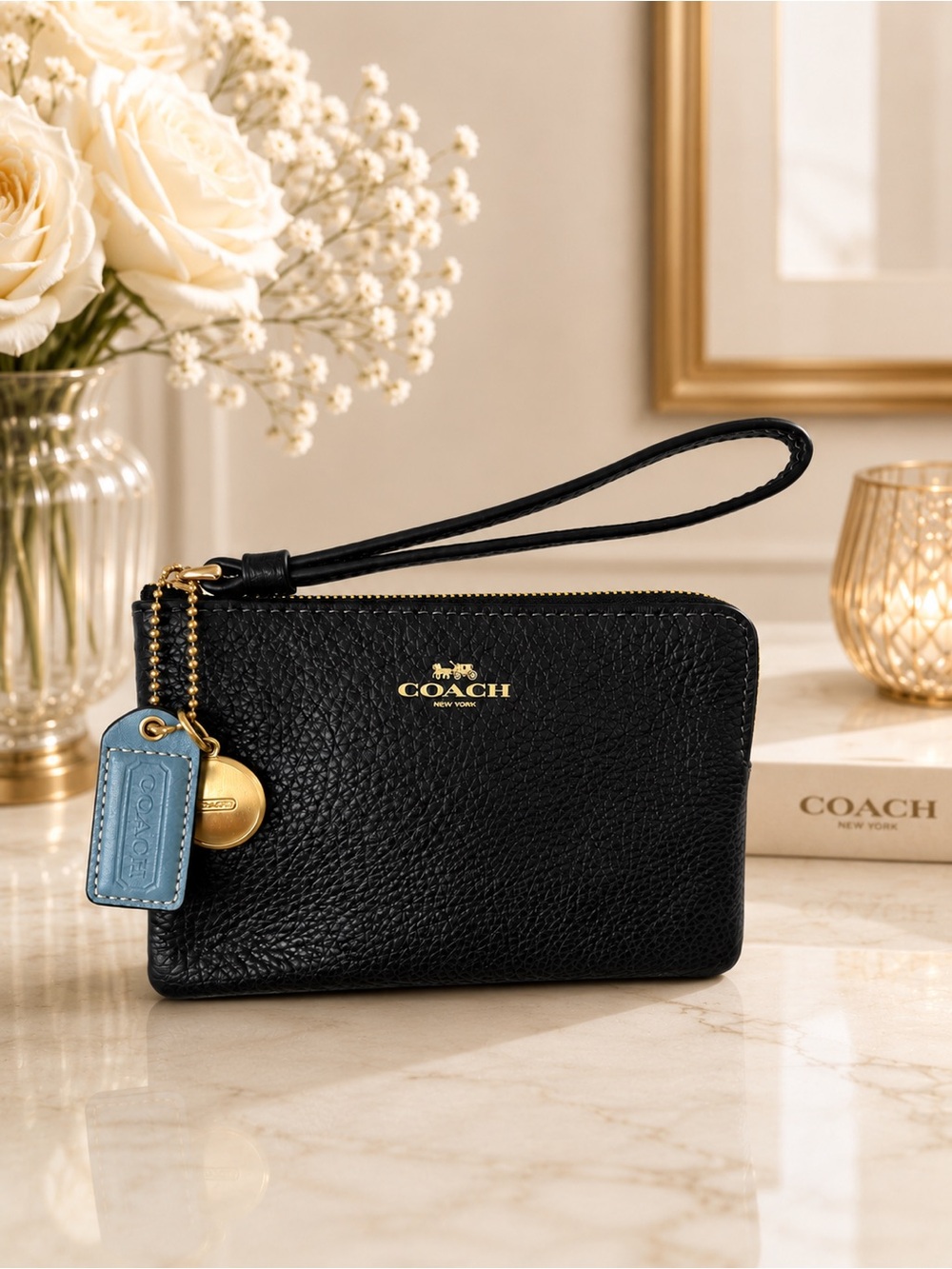 Coach Pebbled Leather Corner Zip Wristlet | Black | Gold Hardware | EUC